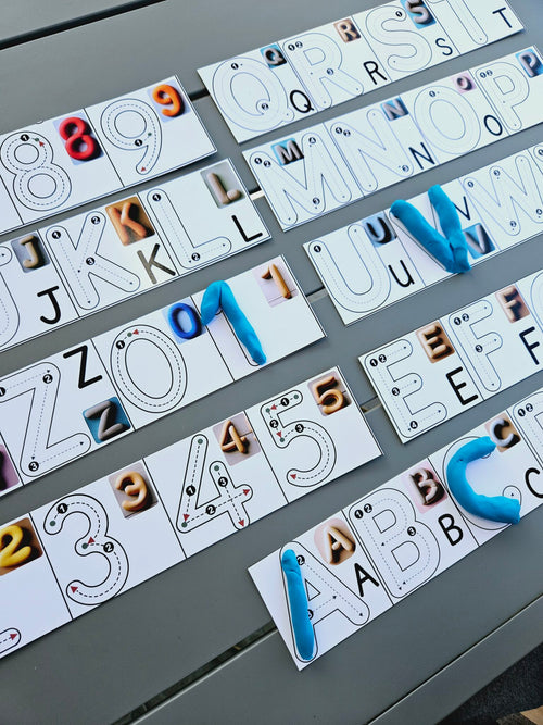 Alphabet Modelé