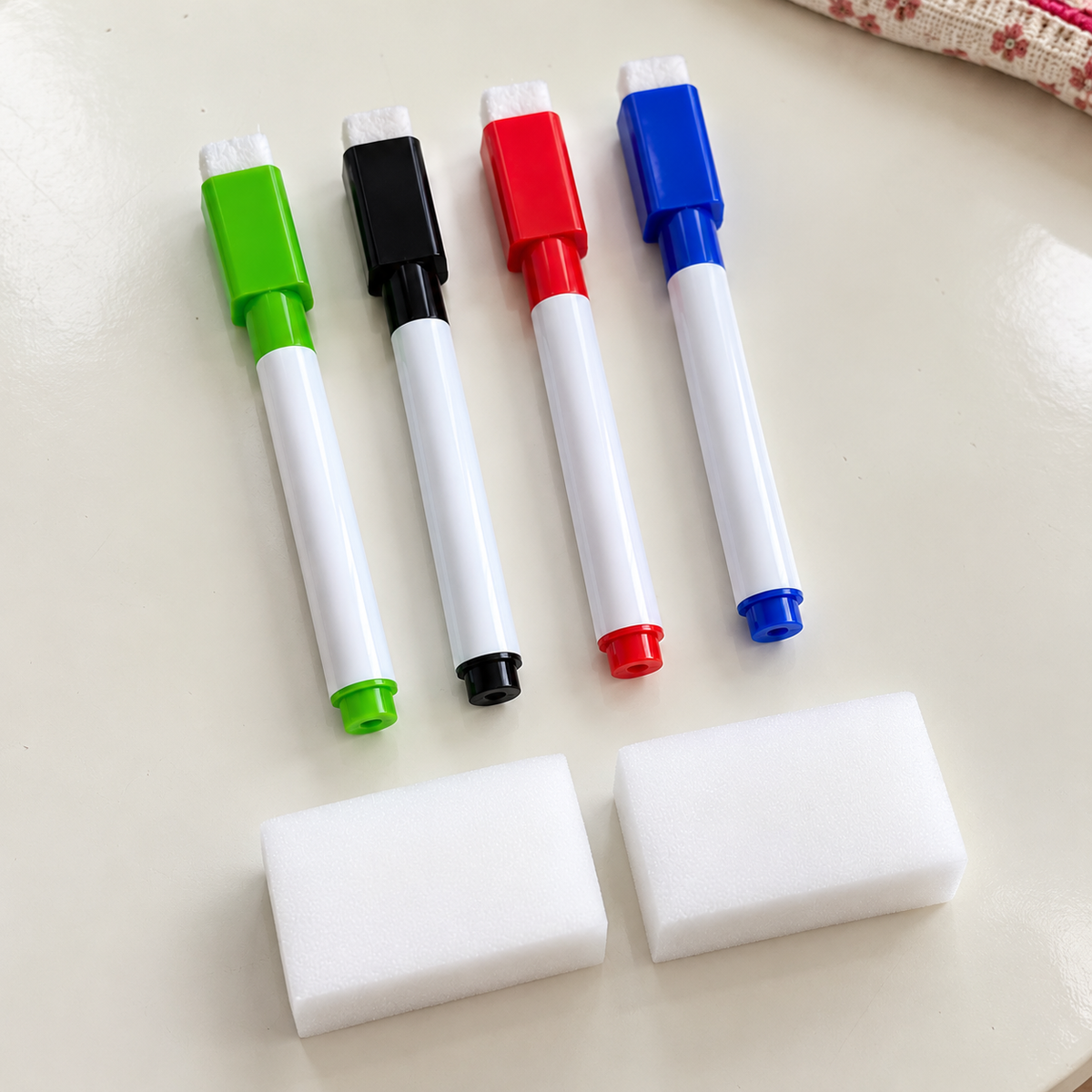 Lot de 4 feutres ardoise vert, noir, rouge et bleu avec 2 éponges
