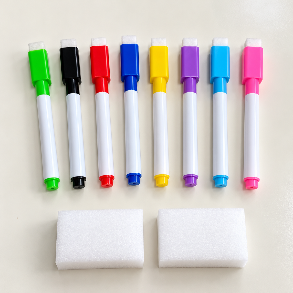 Lot de 8 feutres ardoise de couleurs avec 2 éponges
